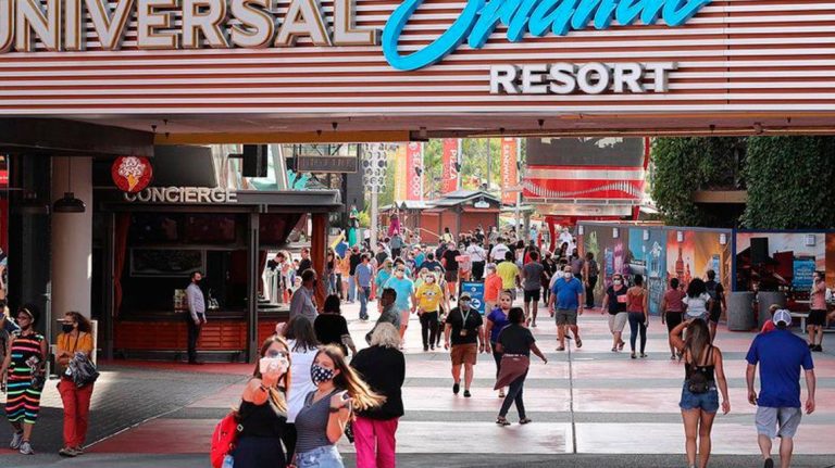 Universal Studios reabrió al público en medio de la pandemia