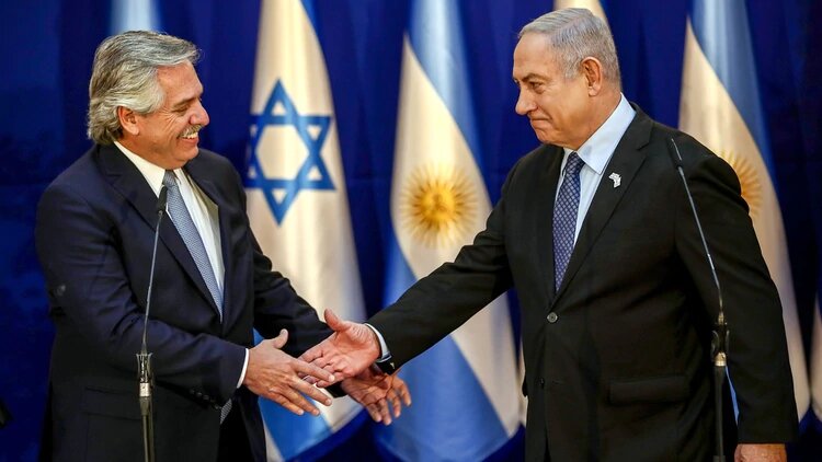 Alberto Fernández mantuvo una conversación telefónica con Benjamín Netanyahu: Israel puso científicos a disposición para trabajos conjuntos ante la pandemia
