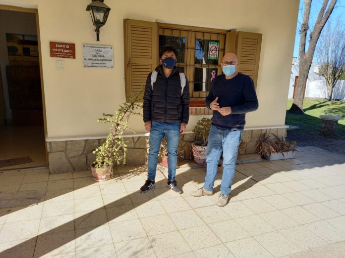 f11312a6-a382-4561-81ea-8ecba00d1c37