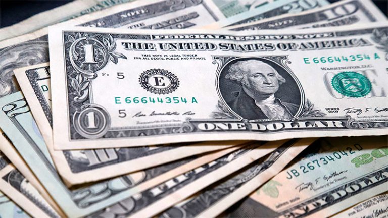 El dólar blue subió siete pesos y registró su nivel más alto en tres meses