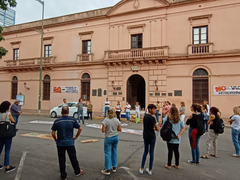 Docentes se manifestaron nuevamente en Concepción del Uruguay