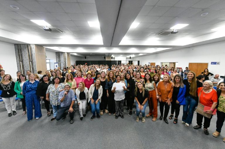 Mujeres emprendedoras de la provincia impulsan la Economía Social con apoyo del Estado