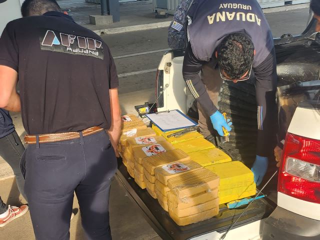 Gualeguaychú: las Aduanas de Argentina y Uruguay desbarataron un cargamento de cocaína