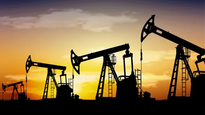 Petróleo: cae el precio ante esfuerzos diplomáticos para enfriar el conflicto bélico