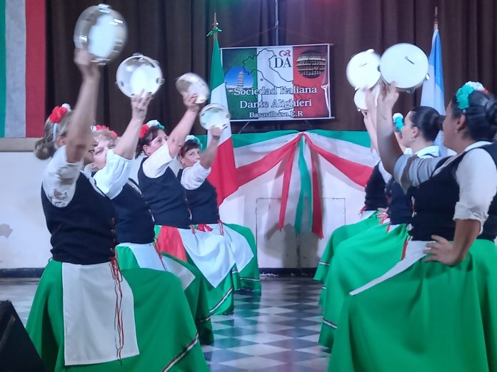 404304675_2317038878490623_4070974761197526723_n