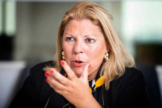 Carrió: “Milei y su hermana son marginales”