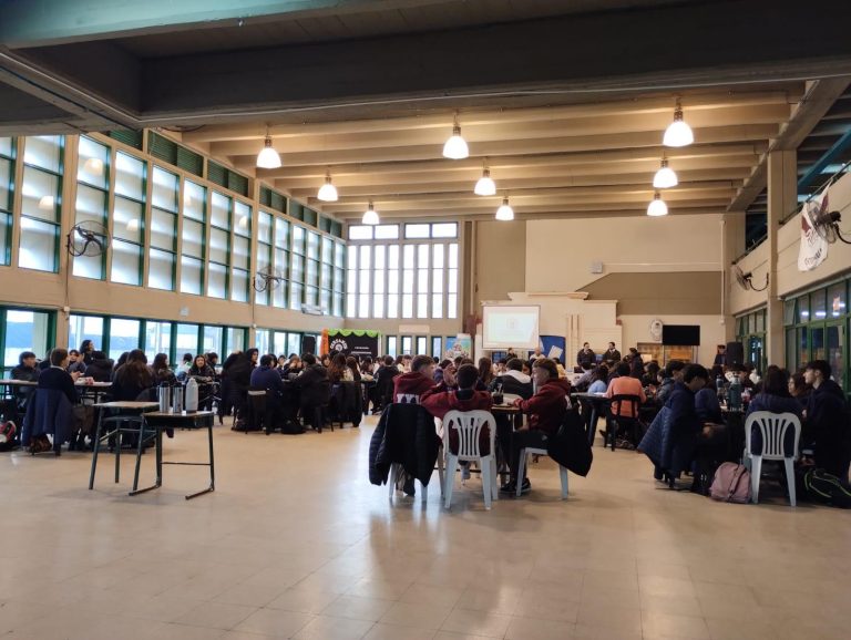 Estudiantes de la Escuela Secundaria N° 10 de Basavilbaso participaron del certamen “Formando Emprendedores” en Rosario del Tala