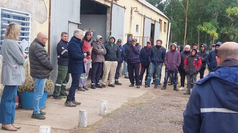 Basavilbaso avanza en educación y capacitación para su personal municipal.