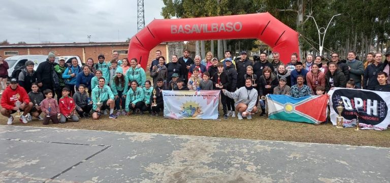 Basso Corre: una mañana fría, con el calor humano de los corredores y un emotivo homenaje