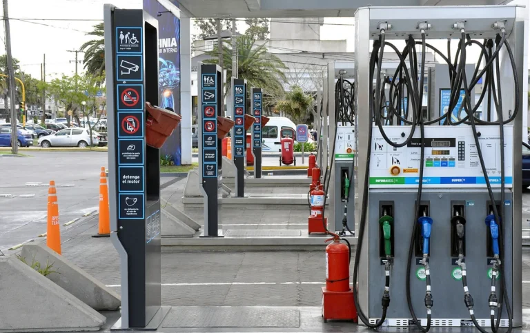 Guerra en Medio Oriente: salvo YPF, las petroleras ya avisan que habrá más aumentos en los combustibles