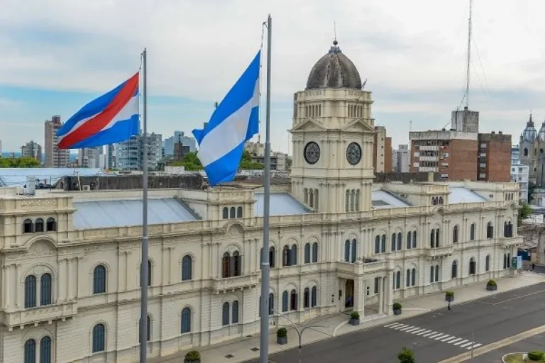 Entre Ríos promovió dos juicios contra el Estado Nacional que acumulan casi 1.000 millones de dólares