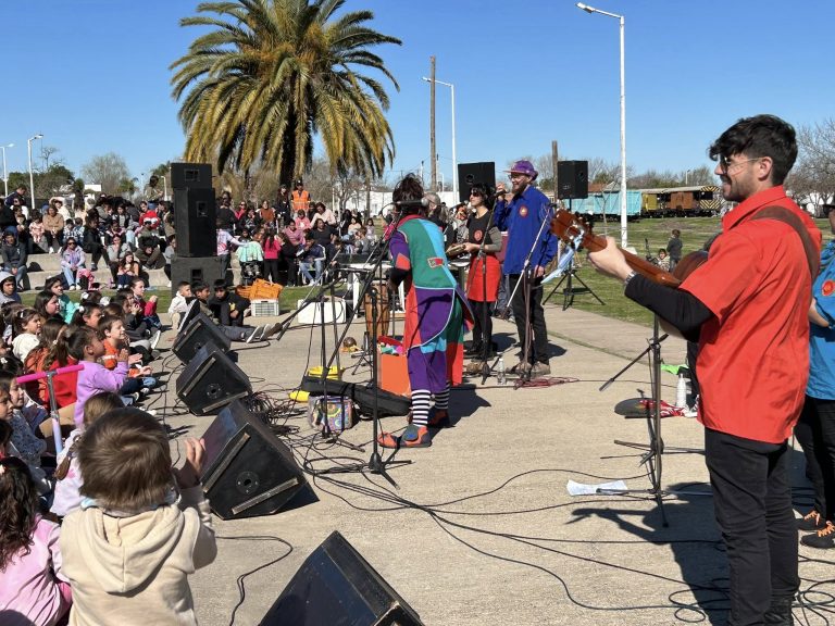 Gran festejo del Día del Niño en la centralidad urbana de Basavilbaso