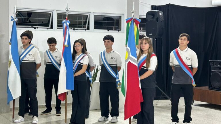 Acto por la Semana de la Educación Técnica y presentación de la bandera de Basavilbaso en la Escuela N.º 79