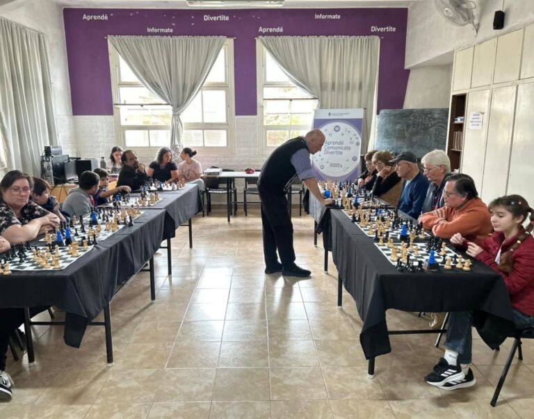 Se brindo una capacitacion en el Taller de Municipal de Ajedrez